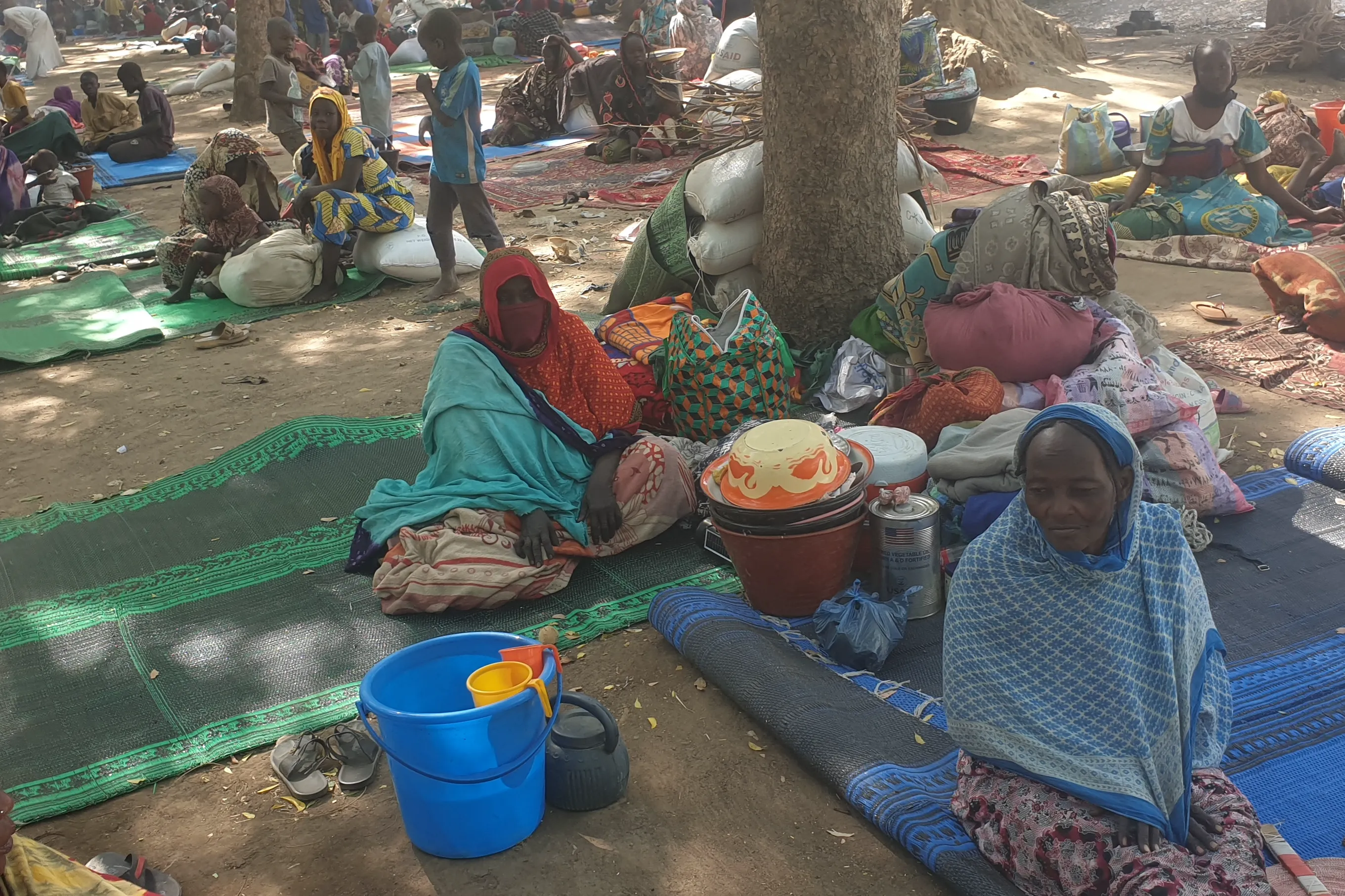مشروع اغاثة عاجلة للاجئين السودانين بمخيمات اللجوء بشرق تشاد